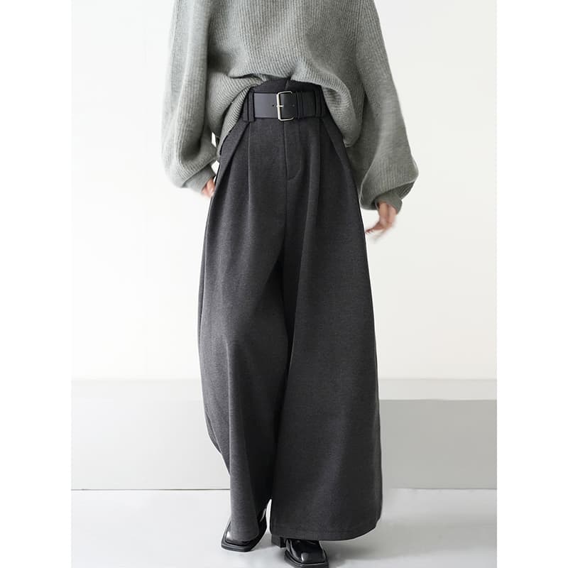 レディースワイドパンツ ドレープ感際立つ ゆったりタックパンツ