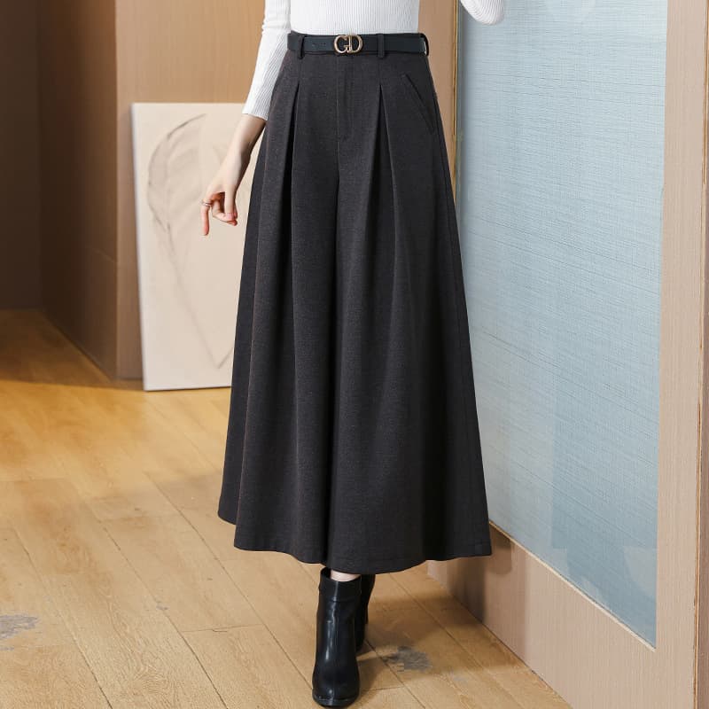 レディースワイドパンツ プリーツロングパンツ フレア仕立て