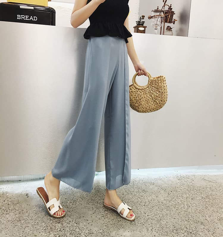 サイドスリット入りハイウエストワイドパンツ